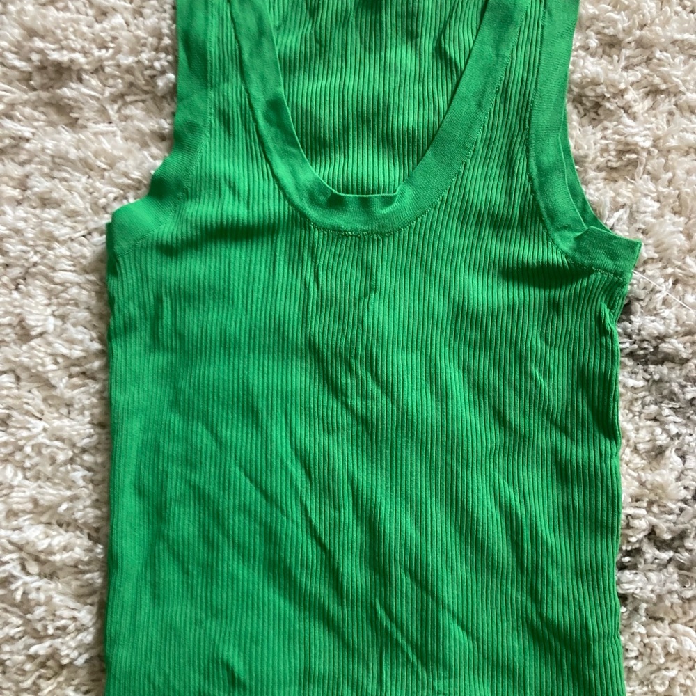 Zara Vibrant Green Ribbed Tank Top M